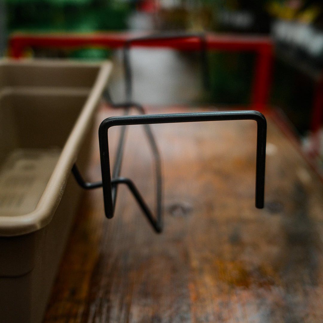 Terra Plast Recycled Plastic Planter with Hooks (19")