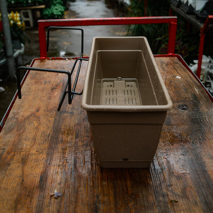 Terra Plast Recycled Plastic Planter with Hooks (19")